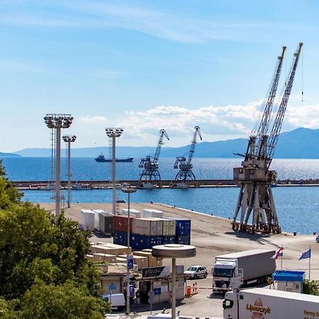 Apartments Harbour View Rijeka Bagian luar foto